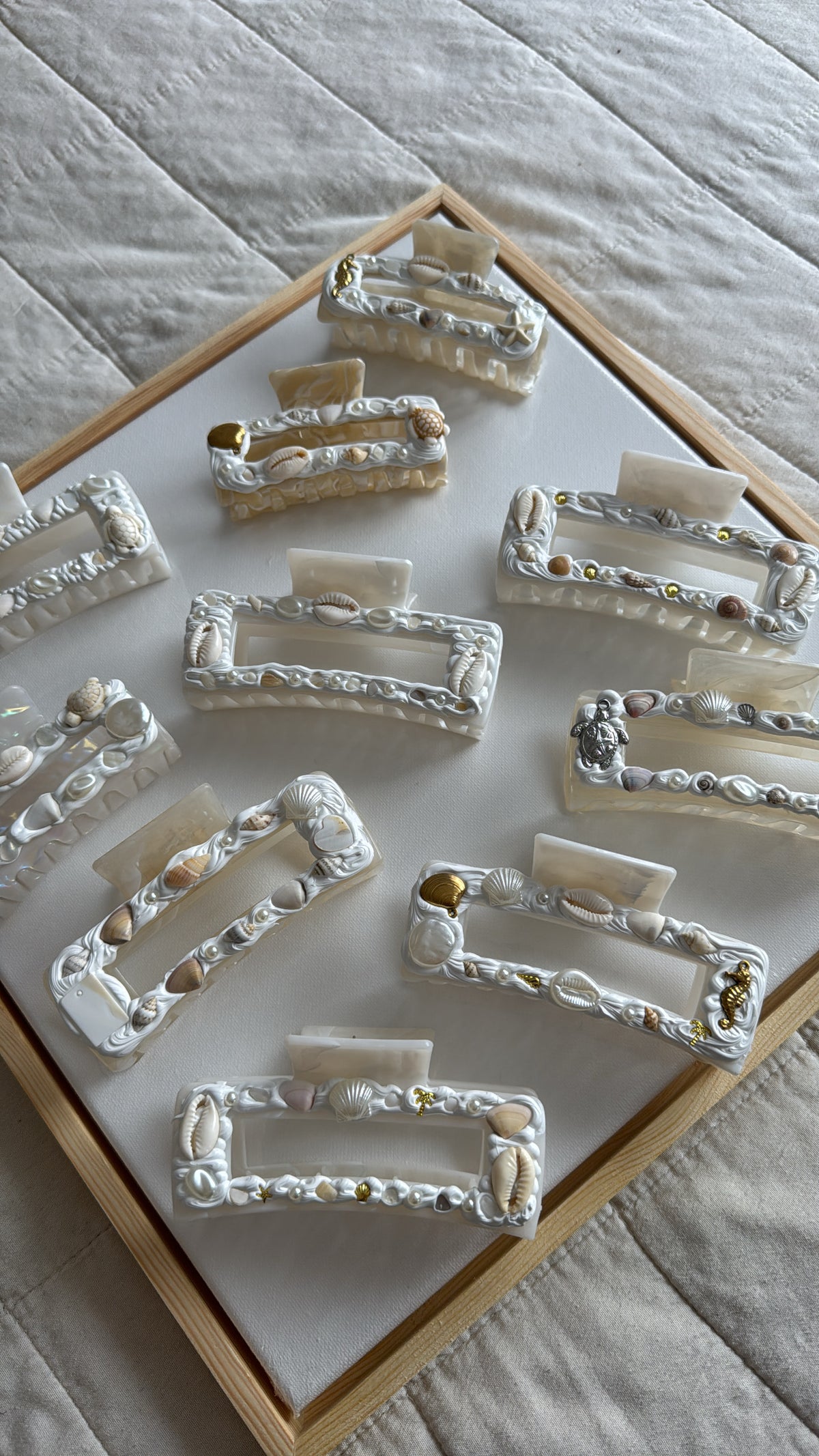 Hair Claw Clips π