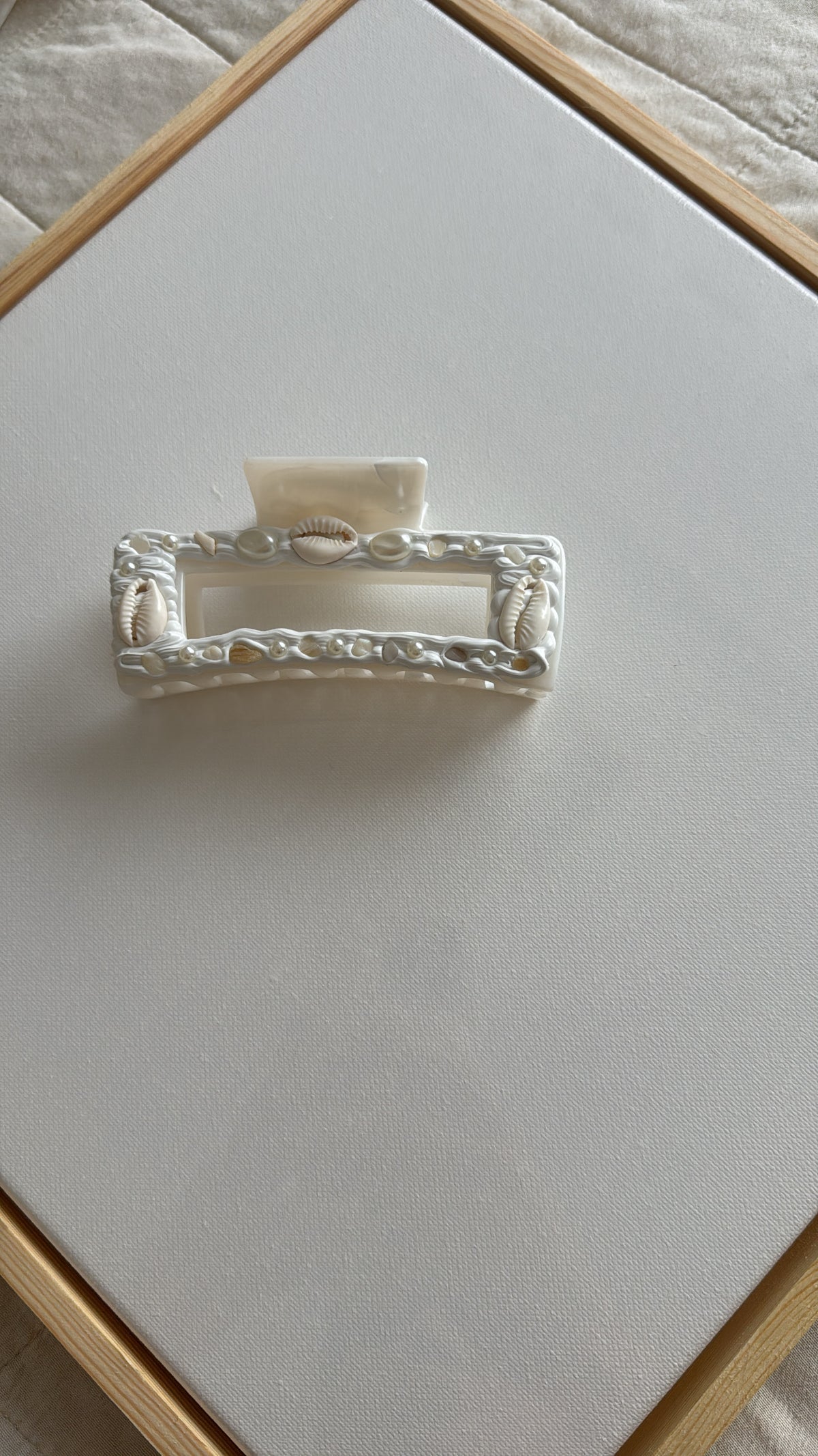 Hair Claw Clips 🐚