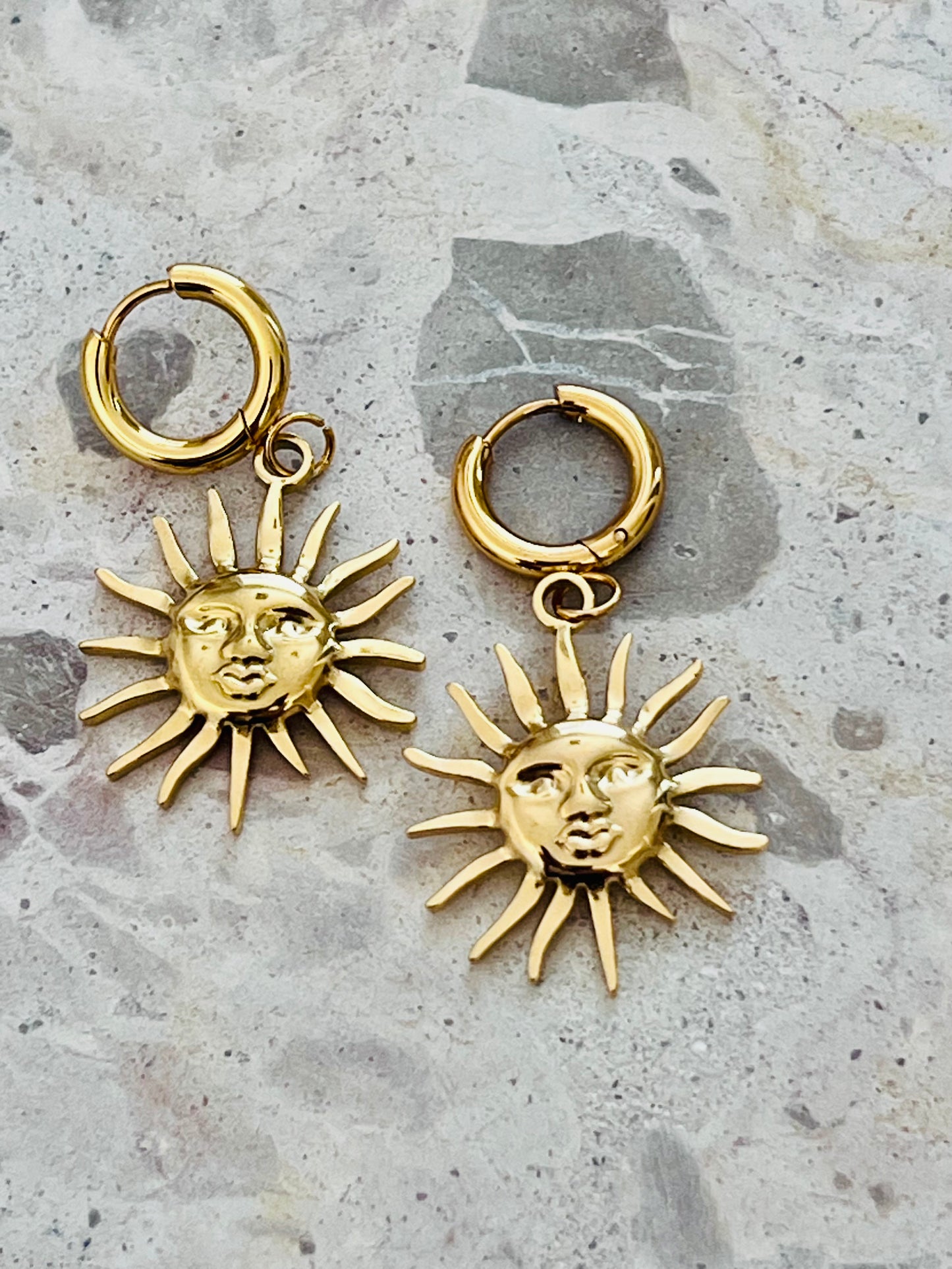 Vintage Sun Dangle Earrings