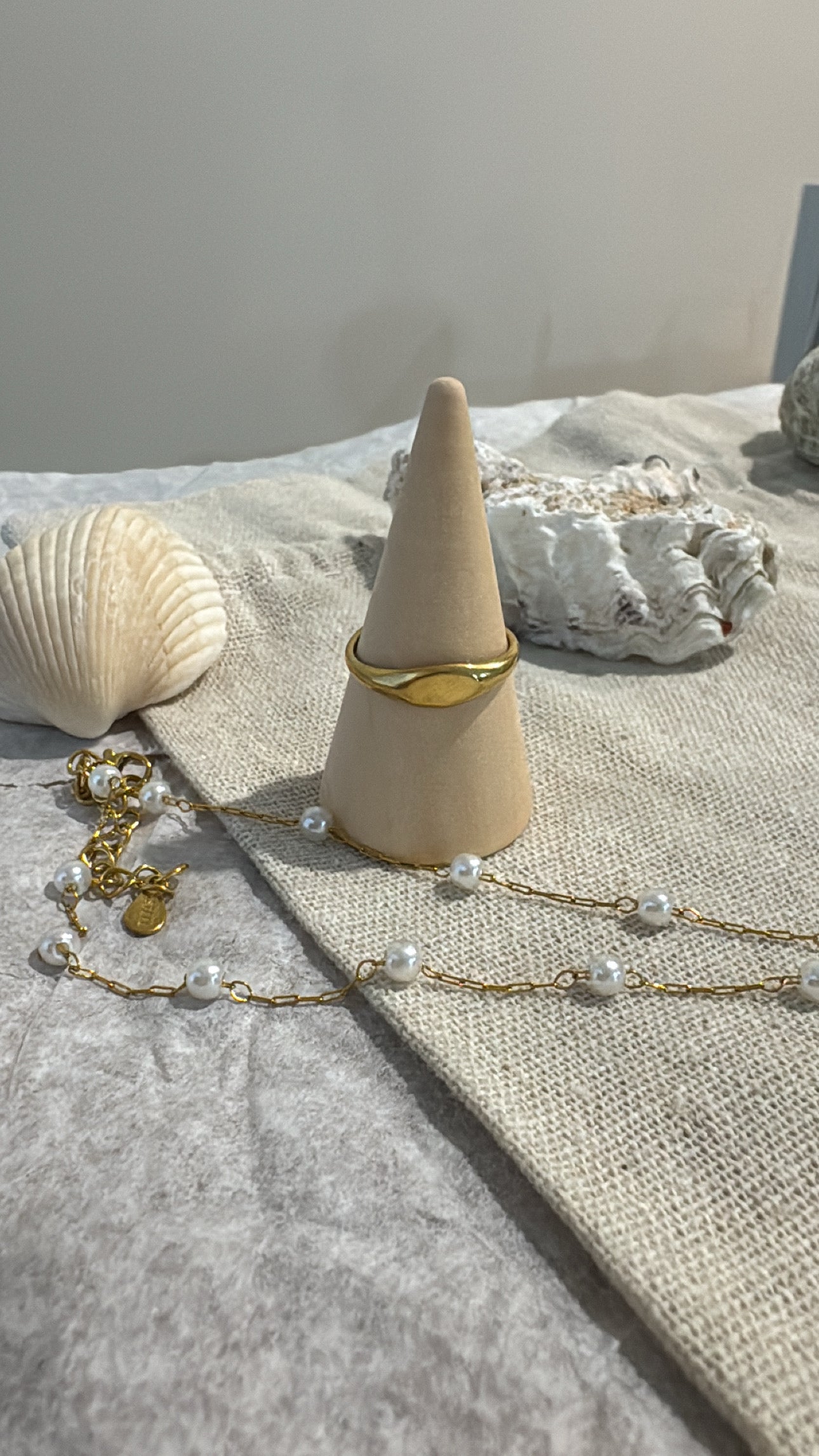 French Style Oval Ring
