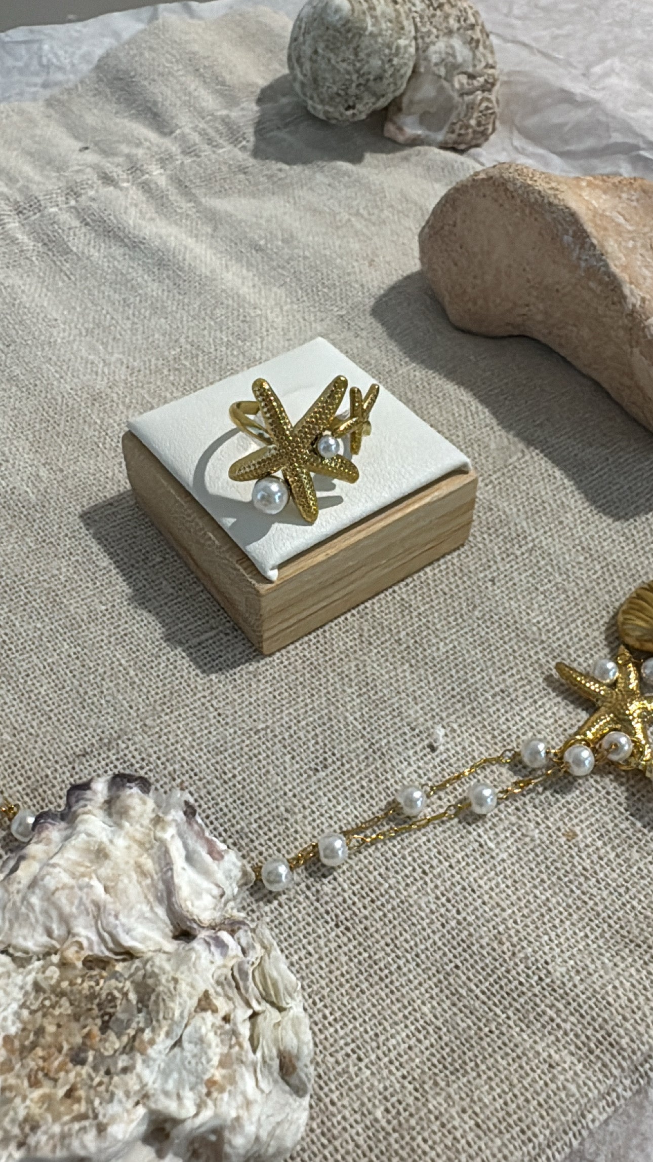 Starfish Pearl Ring