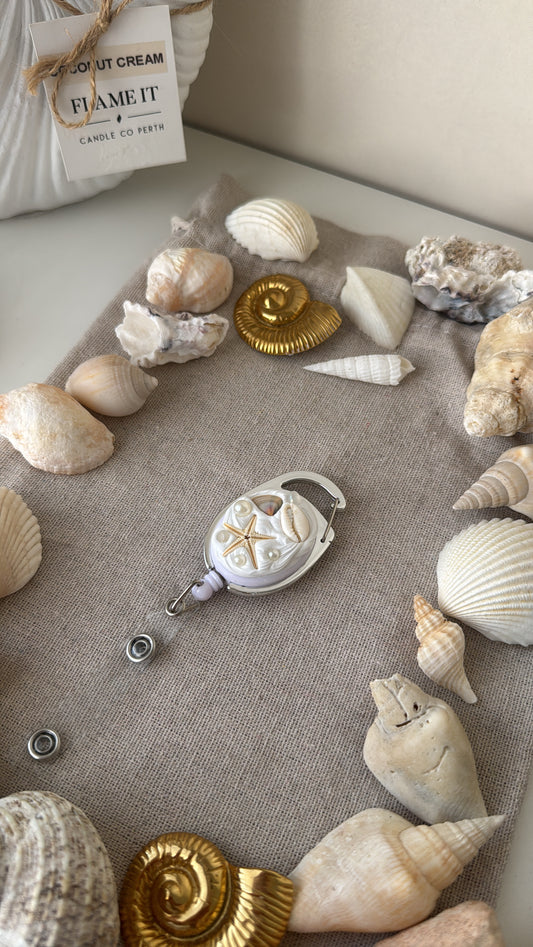 Tag Holder 🐚