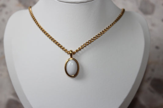 Cat Eye Stone Pendant Necklace