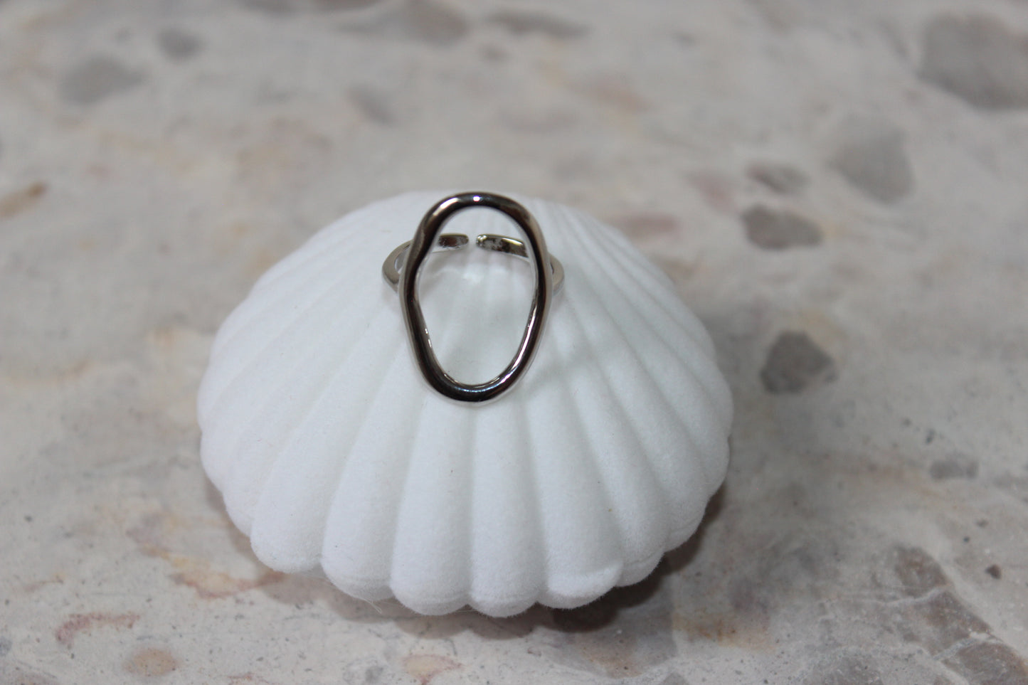 Oval Ring